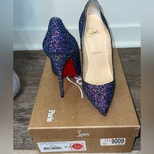 Christian Louboutin So Kate 120